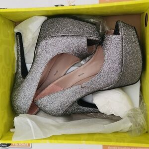 Sliver glitter heels